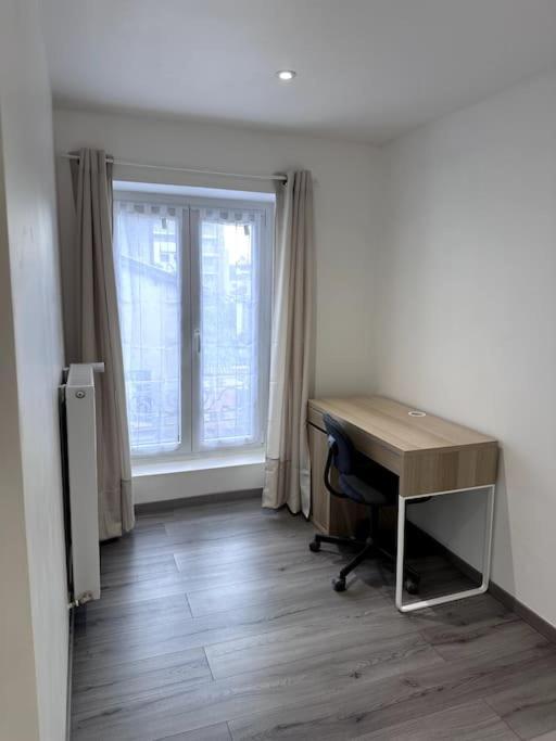 Appartement T4 En Hyper-Centre Bourgoin-Jallieu 외부 사진